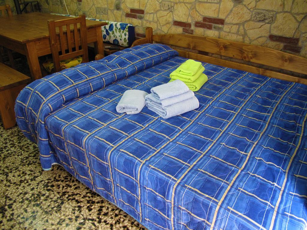 Diving Center Punta Stilo Apartman Szoba fotó