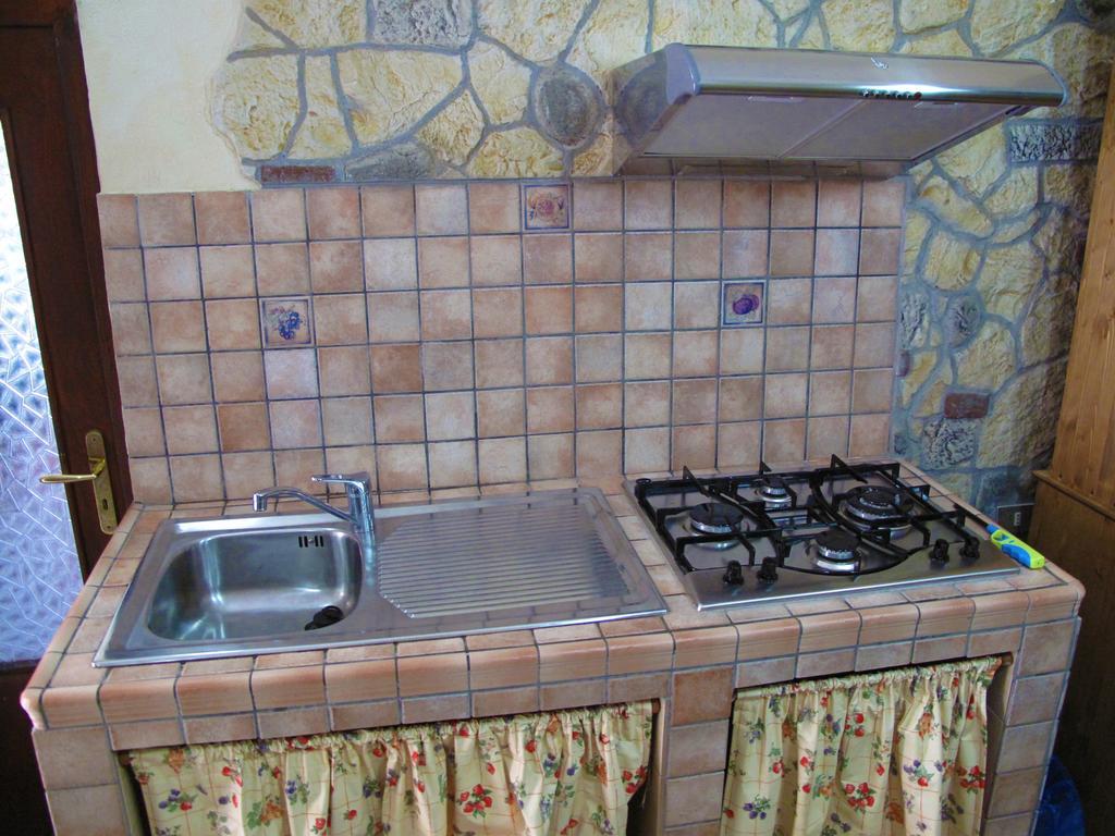 Diving Center Punta Stilo Apartman Szoba fotó
