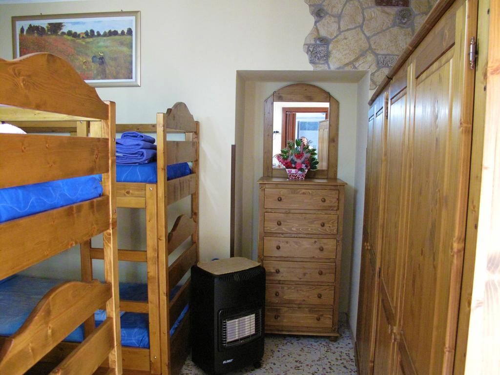 Diving Center Punta Stilo Apartman Szoba fotó